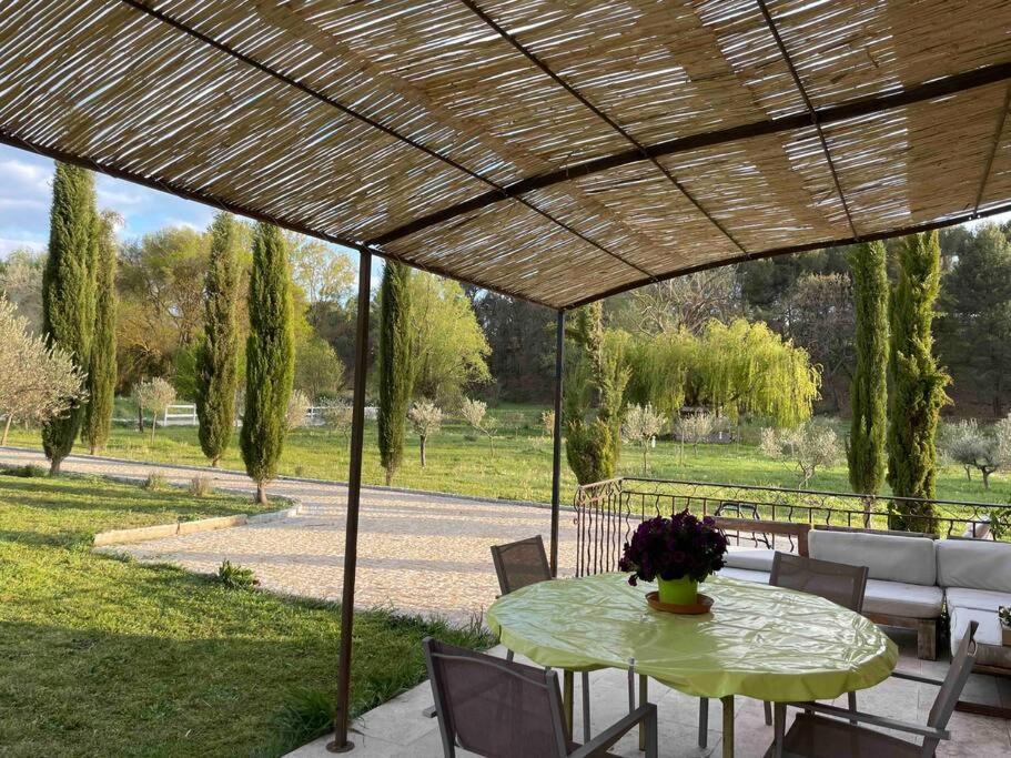 Maison Campagne Aixoise Éguilles Kültér fotó